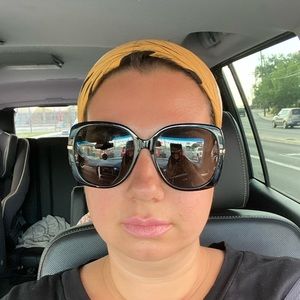 Meet your Posher, Tiffany